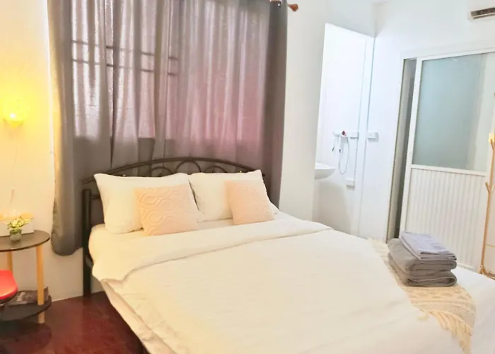 Getaway - 4 Bedroom,6 Beds And 5 Bathroom Villa *