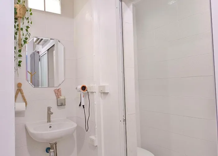 Getaway - 4 Bedroom,6 Beds And 5 Bathroom Villa Bangkok