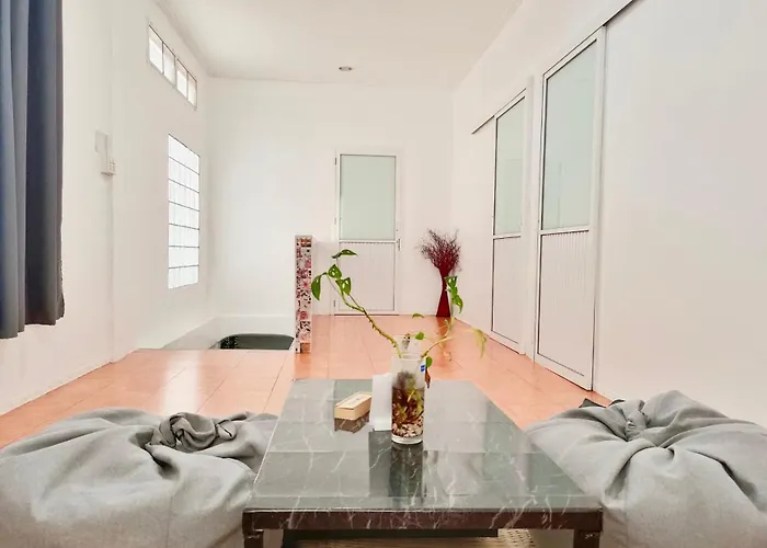 Getaway - 4 Bedroom,6 Beds And 5 Bathroom Bangkok